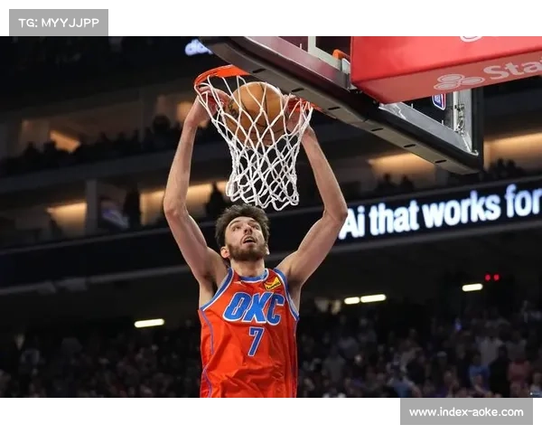 霍姆格伦盖帽护框显威力 年轻核心持续进化成长